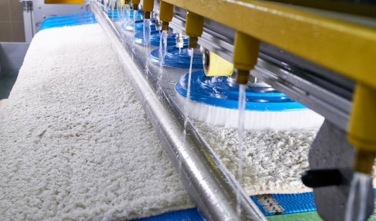 Çeşme Halı Yıkama